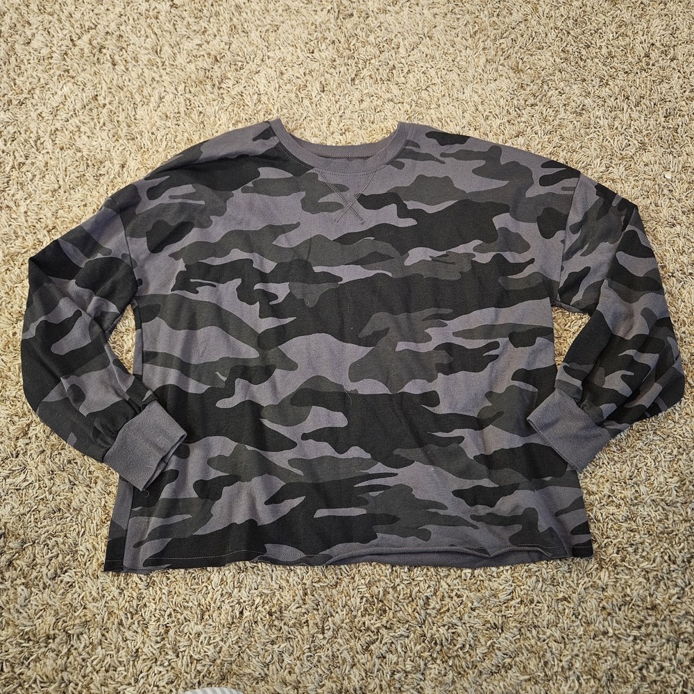 Mudpie Sweater Womens Sz M Long Sleeve Pullover Camo Lightweight Crew Neck Gray